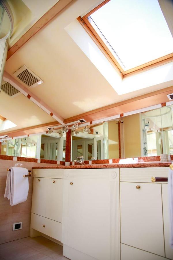 L'Echelle Rouge Aparthotel Cannes Ngoại thất bức ảnh